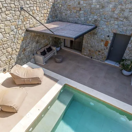 Apartament Evi &