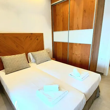 Apartamento Evi & *