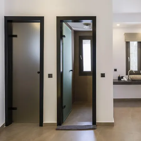 Διαμέρισμα Evi &