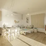 Evi & Apartmán *